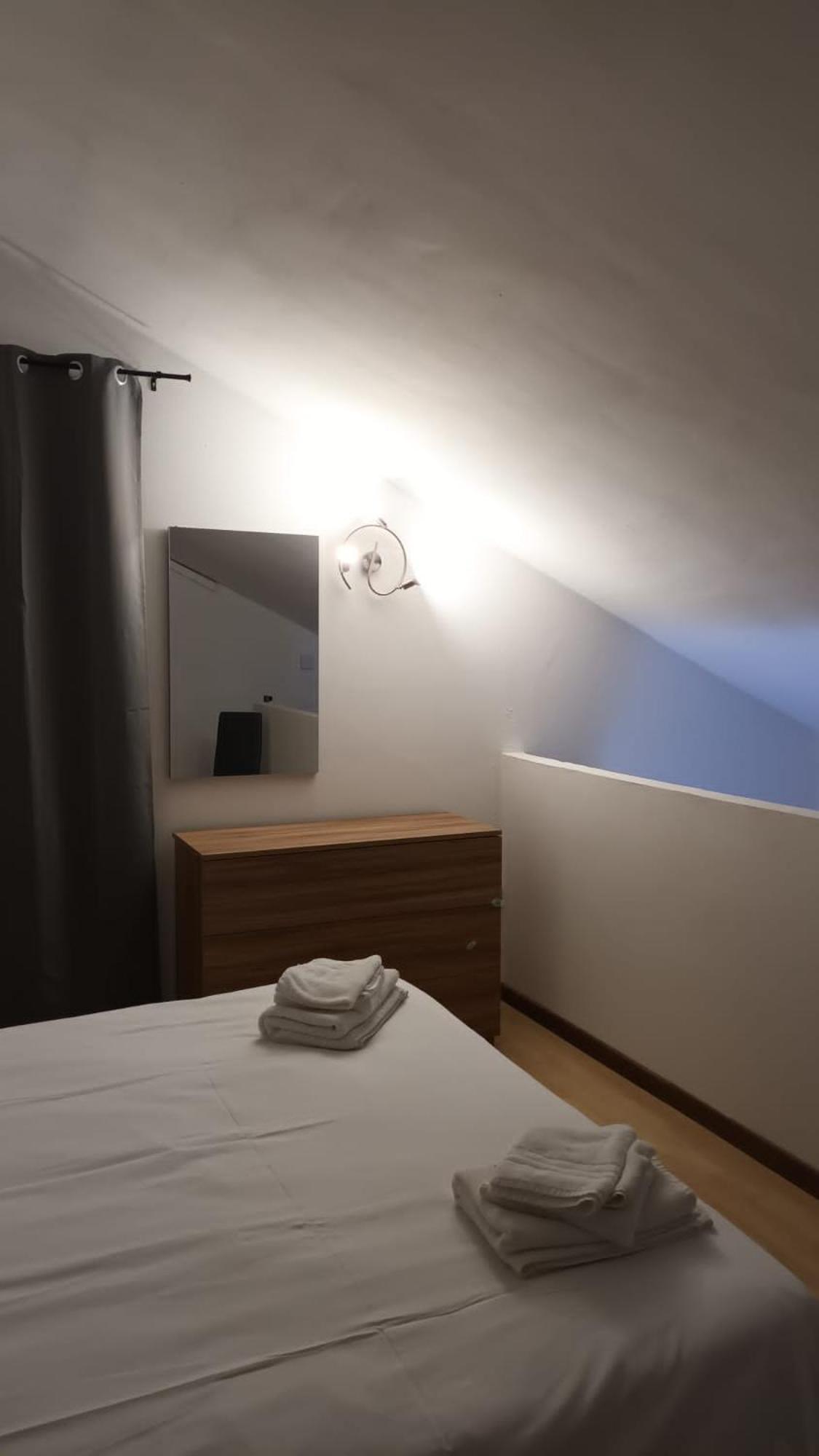 Casa N 1 Con Parcheggio Privato E Colonnina Ricarica Apartman Livorno Kültér fotó