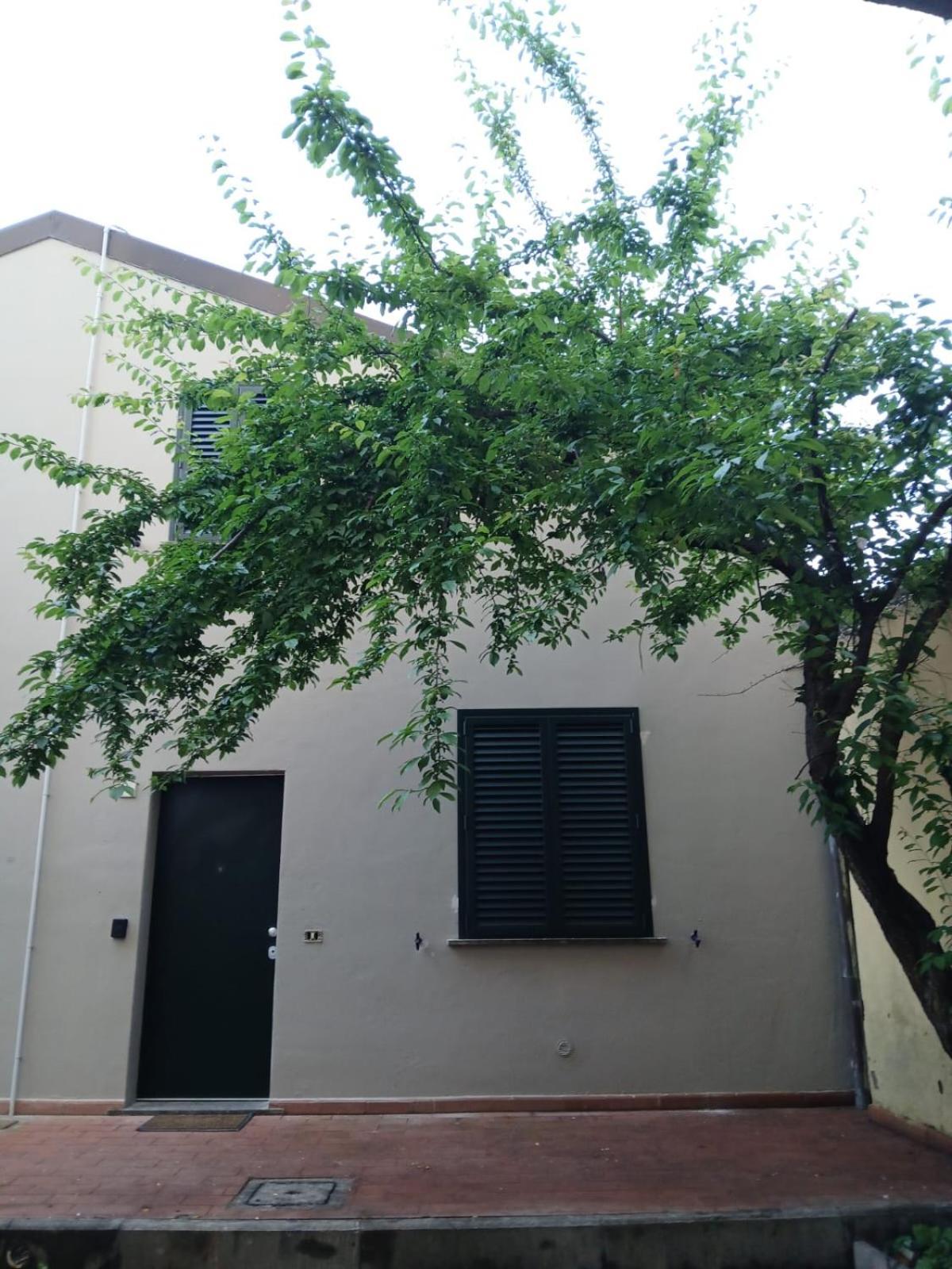 Casa N 1 Con Parcheggio Privato E Colonnina Ricarica Apartman Livorno Kültér fotó